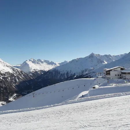 Gaestehaus Helga 3* Längenfeld