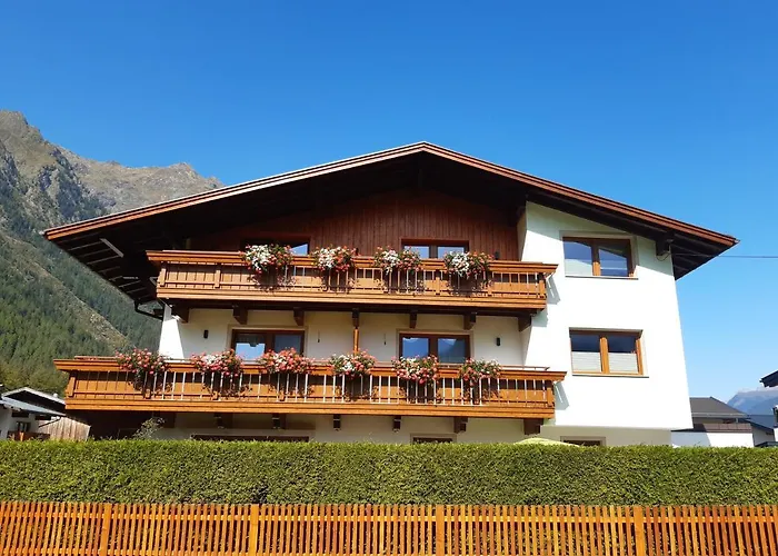 Gaestehaus Helga Längenfeld