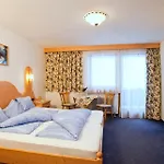 Gaestehaus Helga 3* Längenfeld