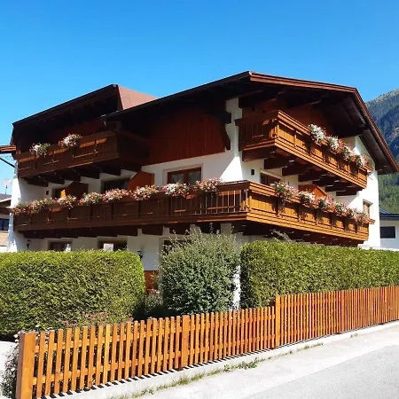 Gastehaus Helga Bed & Breakfast